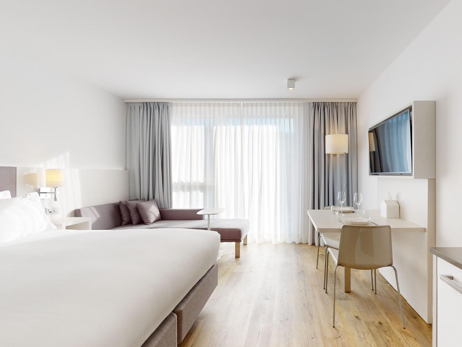 Nonanteneuf Appart Hotel Vevey - Contactless Check-In Zewnętrze zdjęcie