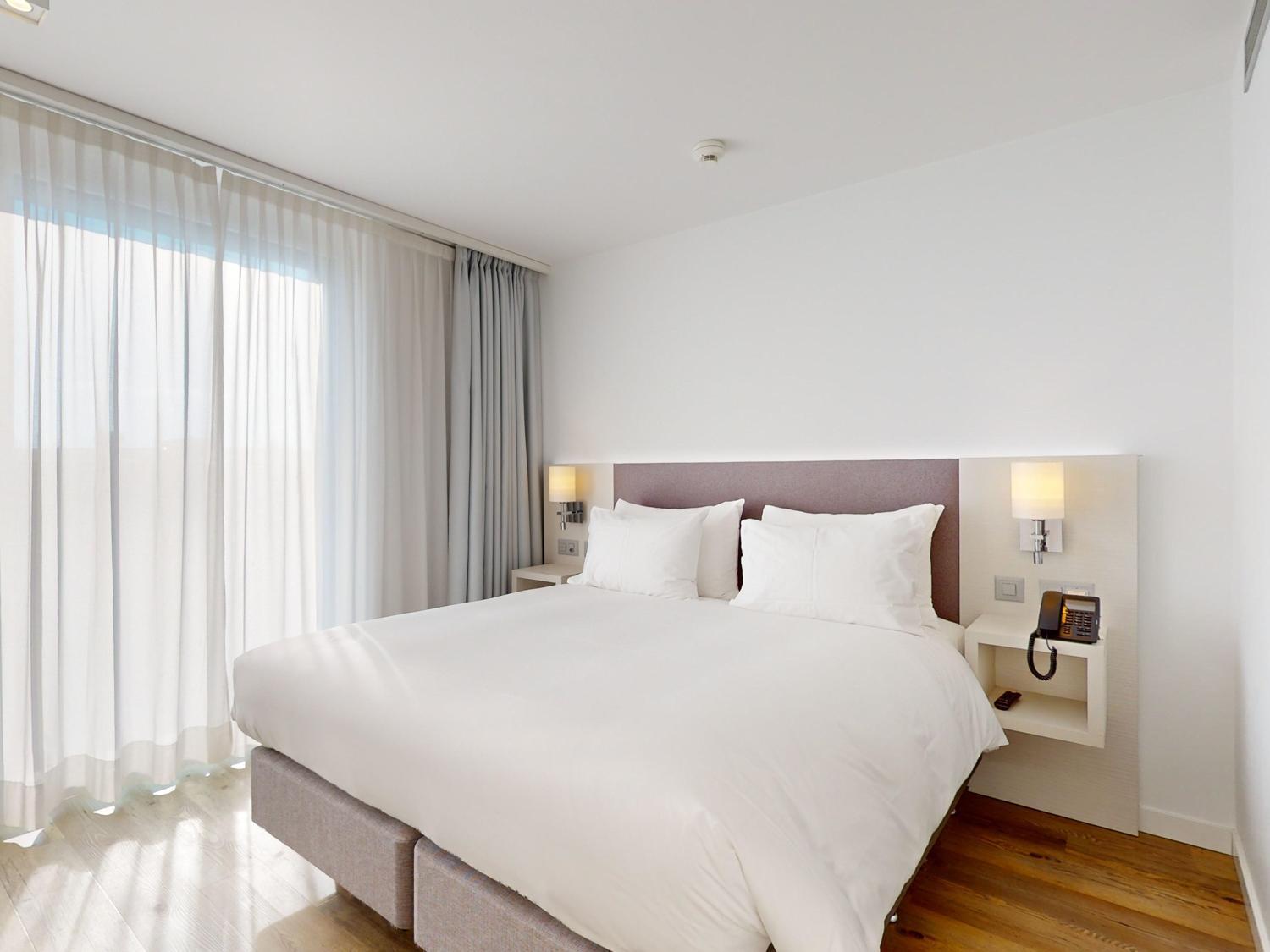 Nonanteneuf Appart Hotel Vevey - Contactless Check-In Zewnętrze zdjęcie